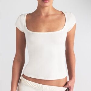 SKIMS Cotton Jersey Scoop Neck T-Shirt